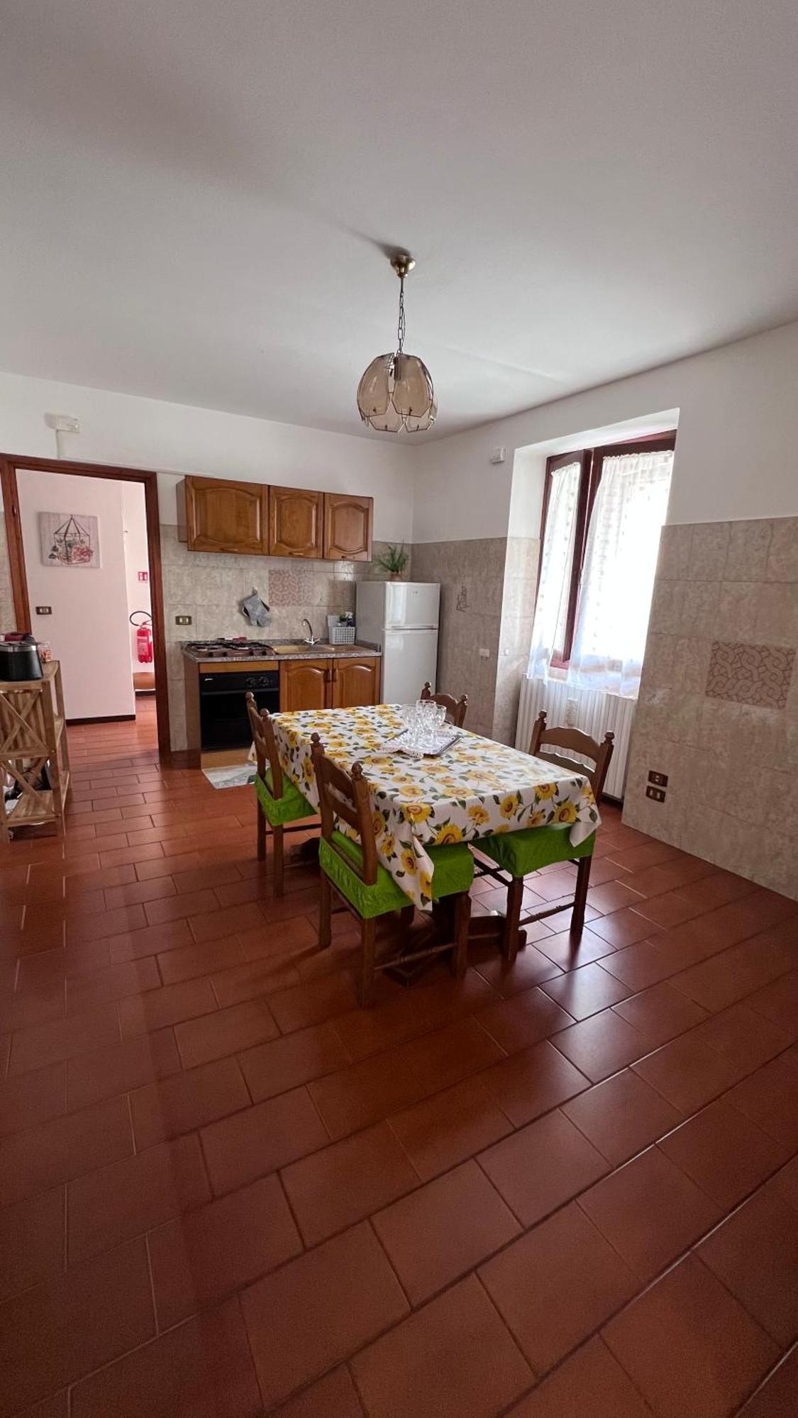 Casa Caterina 2 Storey House, With A Mountain View Тосколано-Мадерно Экстерьер фото